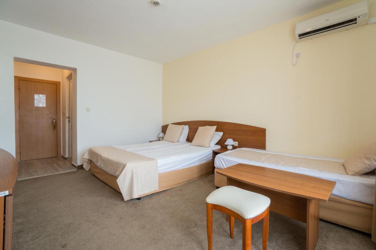 Perla Plaza Hotel Primorsko Extérieur photo