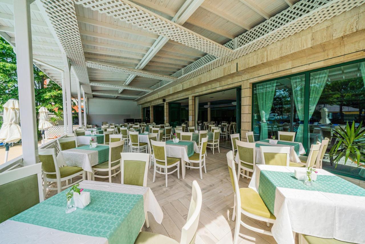 Perla Plaza Hotel Primorsko Extérieur photo