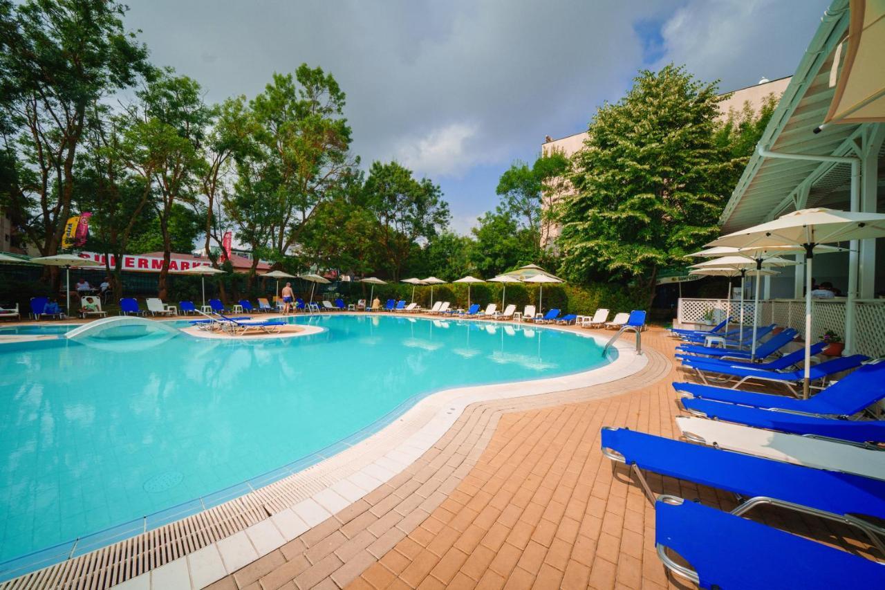 Perla Plaza Hotel Primorsko Extérieur photo