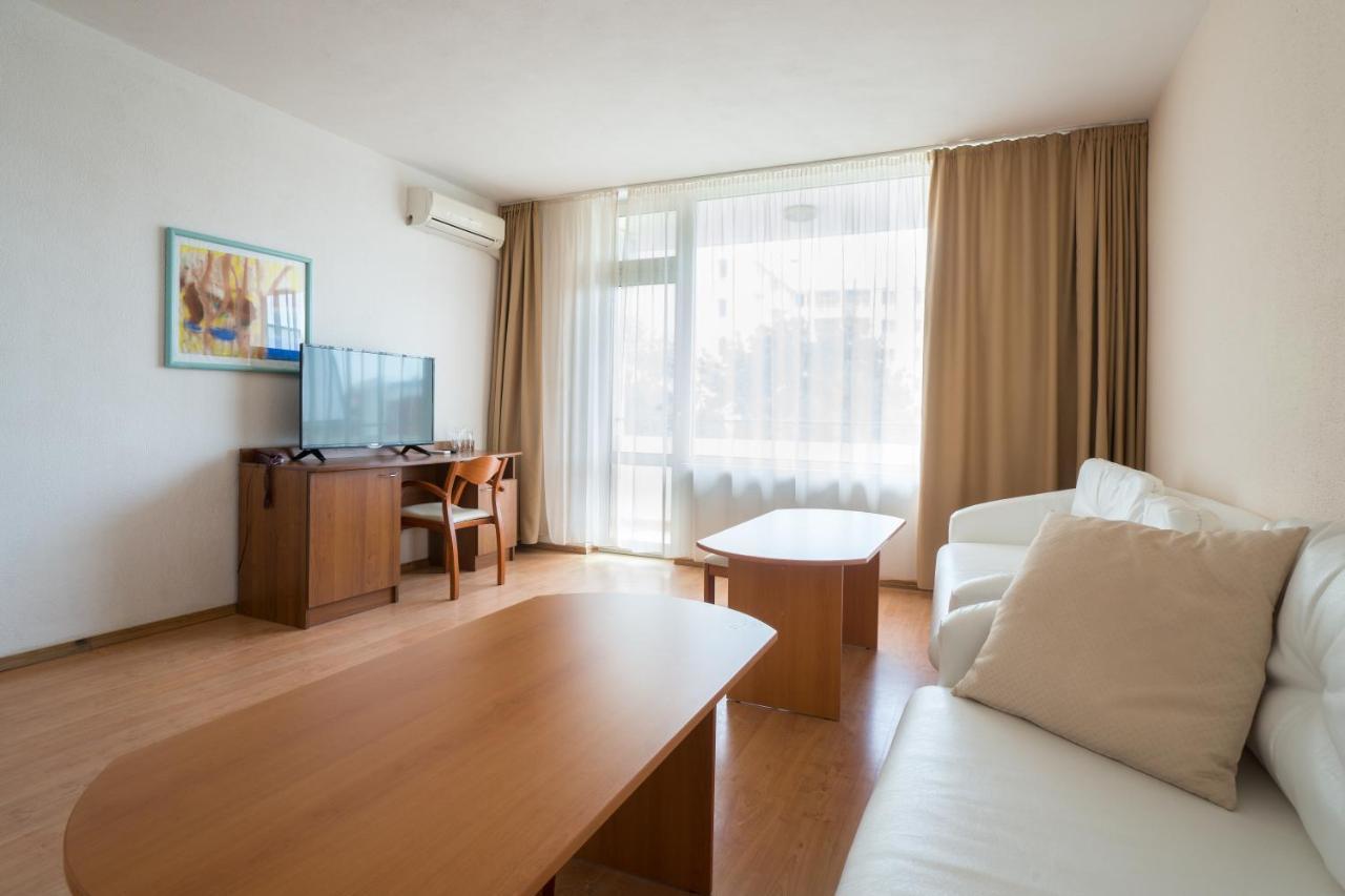 Perla Plaza Hotel Primorsko Extérieur photo
