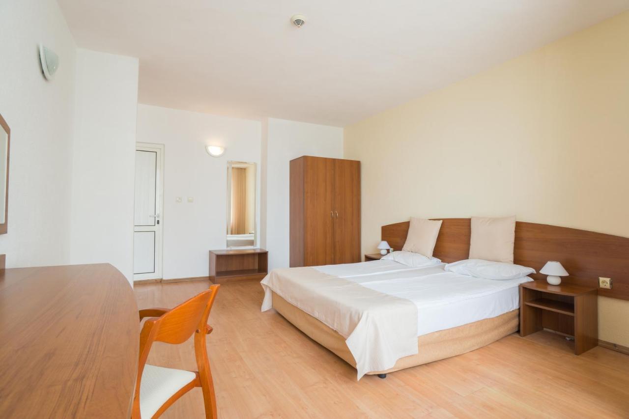 Perla Plaza Hotel Primorsko Extérieur photo
