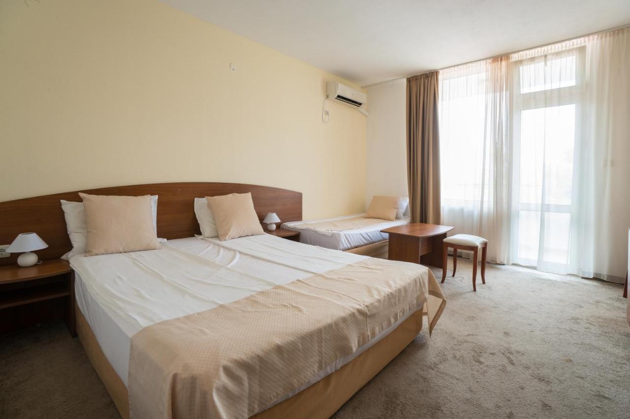 Perla Plaza Hotel Primorsko Extérieur photo