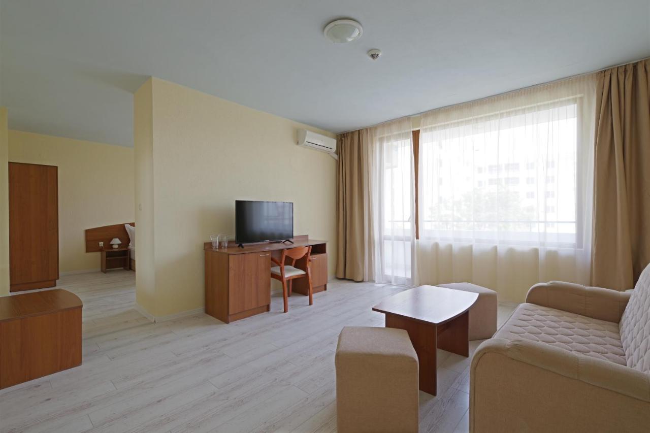 Perla Plaza Hotel Primorsko Extérieur photo