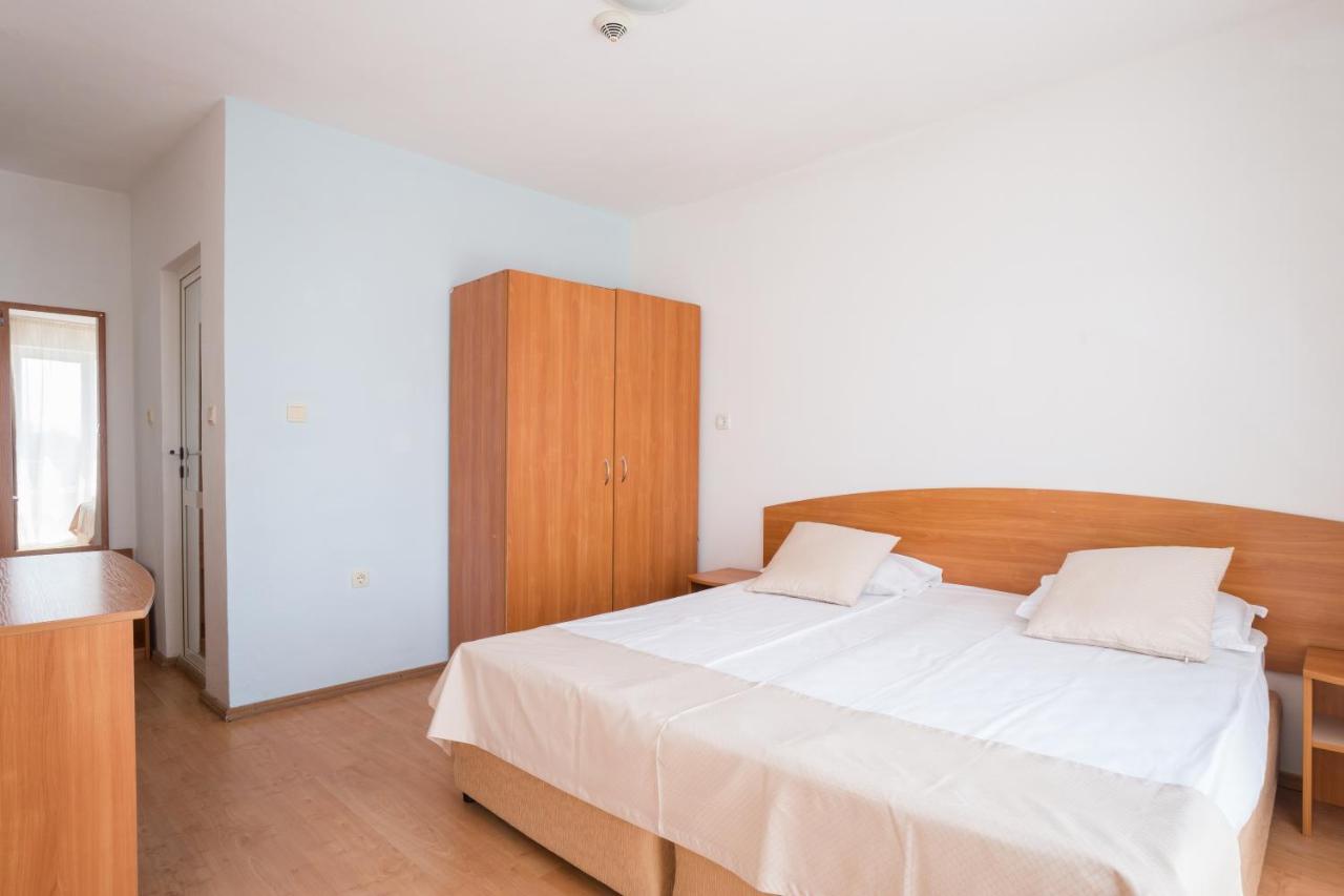 Perla Plaza Hotel Primorsko Extérieur photo